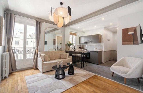 Bercy Apartment | 1536 Daumesnil