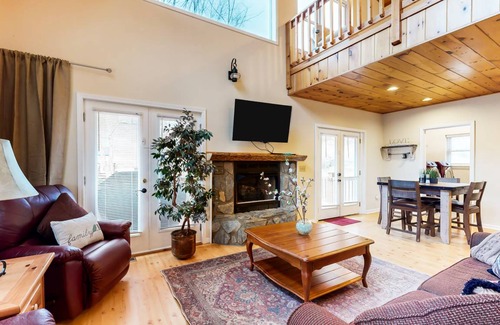 Waynesville House | 154 m² House ∙ 3 bedrooms ∙ 7 guests