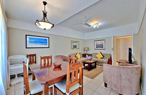 Eastcliff Apartment | 155 m² Apartment ∙ 3 bedrooms ∙ 6 guests
