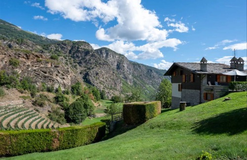 Arvier Ski Chalet | 155 m² Chalet ∙ 4 bedrooms ∙ 6 guests