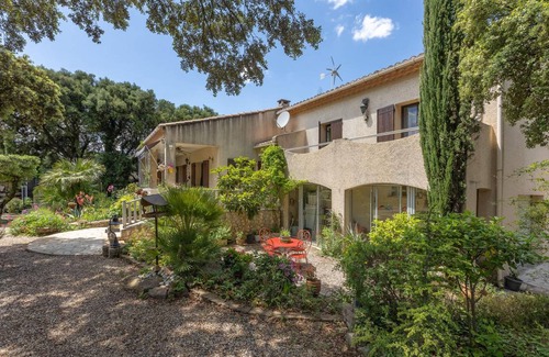 Bedarrides House | 155 m² House ∙ 3 bedrooms ∙ 6 guests