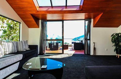 Queenstown City Centre House | 155 m² House ∙ 3 bedrooms ∙ 6 guests