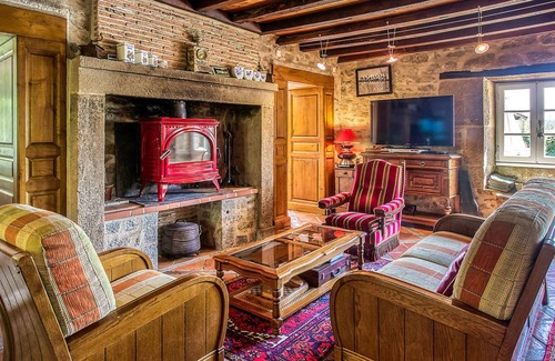 Augignac House | 155 m² House ∙ 3 bedrooms ∙ 6 guests