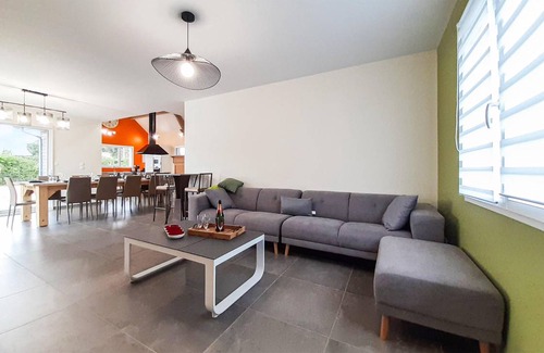 Haut Pays du Montreuillois House | 155 m² House ∙ 4 bedrooms ∙ 8 guests