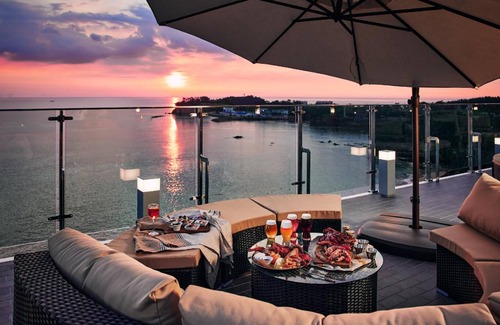 Chungmak-tong Resort | 155 m² Resort ∙ 3 bedrooms ∙ 127 guests