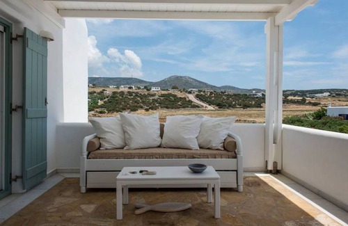 Aliki Villa | 155 m² Villa ∙ 4 bedrooms ∙ 8 guests