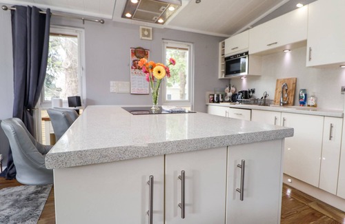 Ruthin Cottage | 155 WOODLAND HALL (LYONS), pet friendly, with a garden in Ruthin