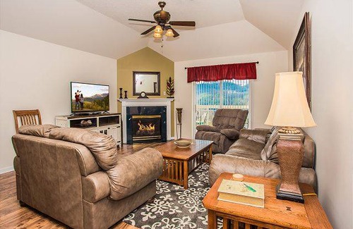 Pigeon Forge Condo | 157 m² Condo ∙ 3 bedrooms ∙ 8 guests