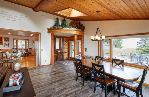 Schroeder House | 157 m² House ∙ 2 bedrooms ∙ 6 guests