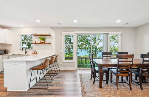 Maple Lake House | 157 m² House ∙ 4 bedrooms ∙ 9 guests