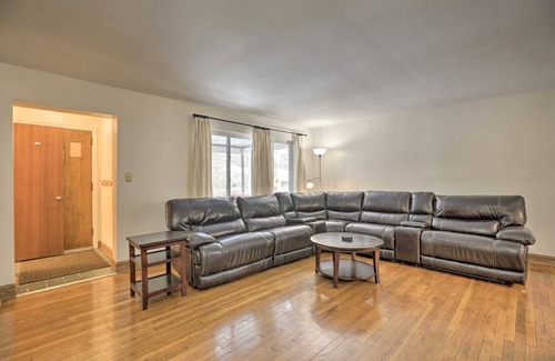 Squirrel Hill Apartment | 157 m² Apartment ∙ 4 bedrooms ∙ 8 guests