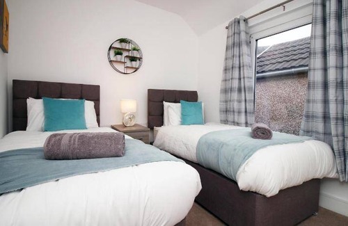 Landore Apartment | 158 m² Apartment ∙ 4 bedrooms ∙ 9 guests