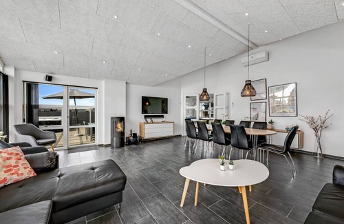 Bjerregaard House | 158 m² House ∙ 4 bedrooms ∙ 10 guests
