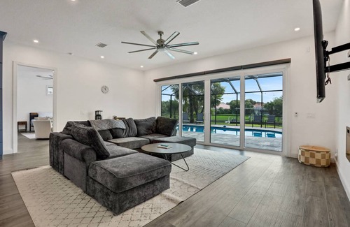 Palm Harbor House | 158 m² House ∙ 4 bedrooms ∙ 8 guests