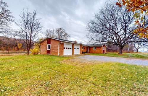 Canandaigua House | 158 m² House ∙ 4 bedrooms ∙ 8 guests