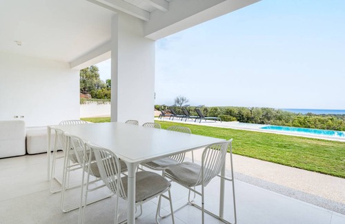 Orosei Villa | 158 m² Villa ∙ 3 bedrooms ∙ 6 guests