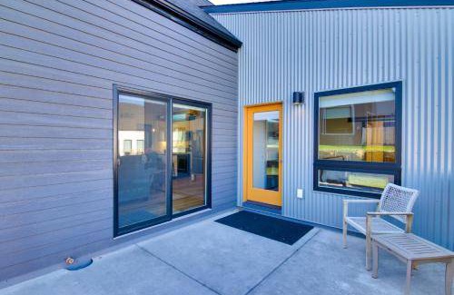 Four Corners House | 159 m² House ∙ 3 bedrooms ∙ 8 guests