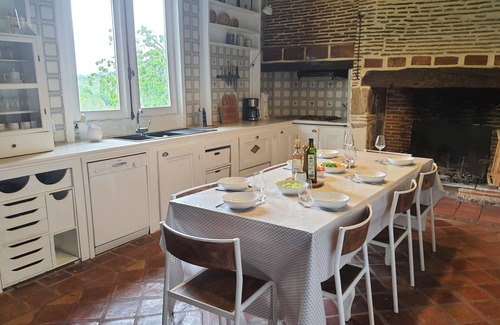 Moulinet House | 15th century house with swimming pool in the middle of orchards