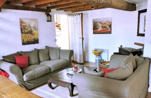 Quillan Cottage | 15thc Oak Beamed Cottage with stunning views of Old Town, River Aude & Pyrenees
