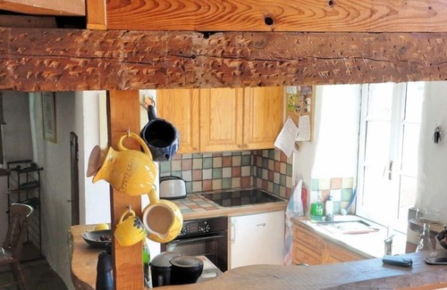 Quillan Cottage | 15thc Oak Beamed Cottage with stunning views of Old Town, River Aude & Pyrenees