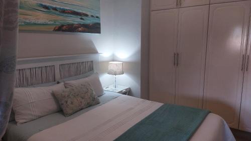 Kingsburgh Apartment | 16 Cabanas Del Mar - Winklespruit