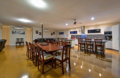 Exmouth House | 16 Crevalle Way
