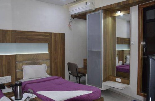 Ahmedabad City Centre Apartment | 16 m² Apartment ∙ 3 guests