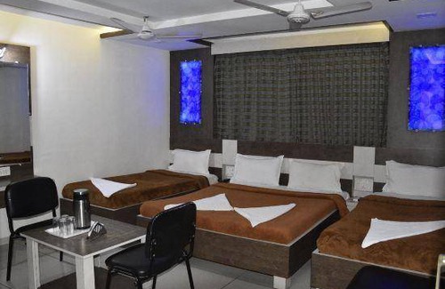 Ahmedabad City Centre Apartment | 16 m² Apartment ∙ 3 guests