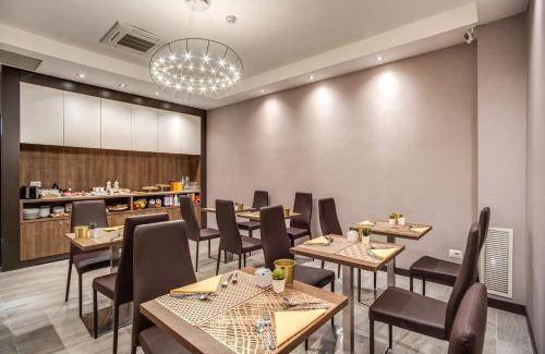 Rione VII Regola Hotel | 16 m² Hotel ∙ 2 guests