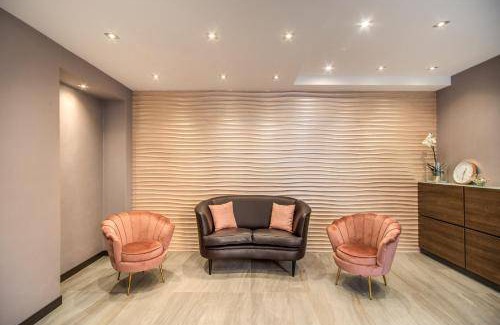 Rione VII Regola Hotel | 16 m² Hotel ∙ 2 guests