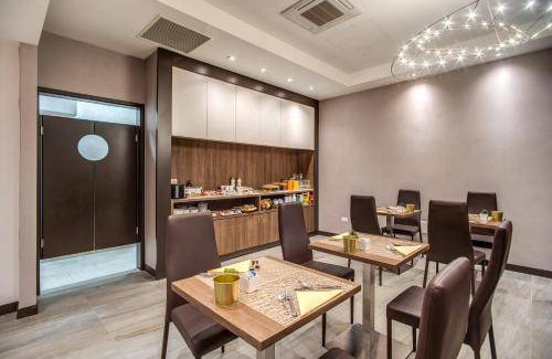 Rione VII Regola Hotel | 16 m² Hotel ∙ 2 guests