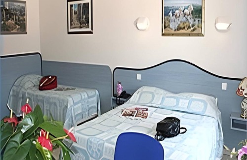 Mulhouse Hotel | 16 m² Hotel ∙ 7 guests