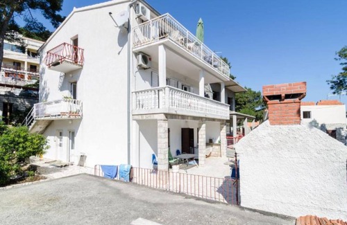 Sobra House | 16 m² House ∙ 1 bedroom ∙ 2 guests
