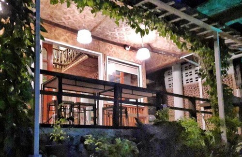 Ginatilan House | 16 m² House ∙ 3 bedrooms ∙ 6 guests