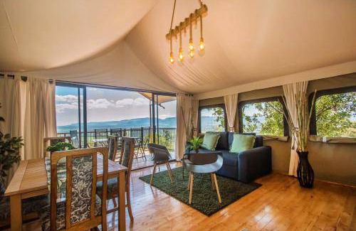 Hekpoort House | 16 m² House ∙ 6 bedrooms ∙ 12 guests