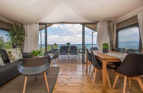 Hekpoort House | 16 m² House ∙ 6 bedrooms ∙ 12 guests
