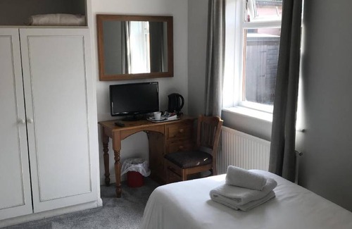 Cuckfield House | 16 m² Motel ∙ 127 guests