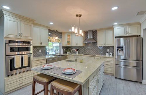 Plantation House | 16 Mi to Fort Lauderdale: Florida Escape w/Pool!