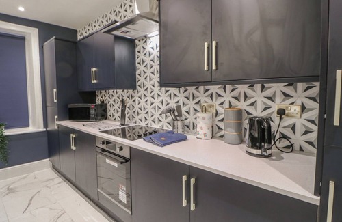 South Shields Cottage | 16 SEAFIELD TERRACE, pet friendly, with hot tub in South Shields
