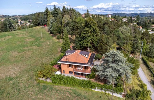 Bossolasco Other | 160 m² Accommodation ∙ 3 bedrooms ∙ 8 guests