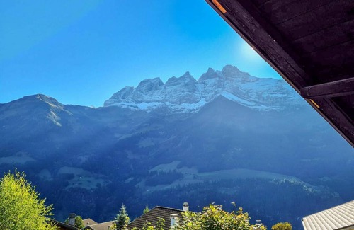 Champery Apartment | 160 m² Apartment ∙ 5 bedrooms ∙ 16 guests