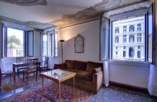 San Polo Apartment | 160 m² Apartment ∙ 2 bedrooms ∙ 6 guests