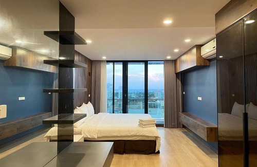 Hanoi Apartment | 160 m² Apartment ∙ 2 bedrooms ∙ 4 guests