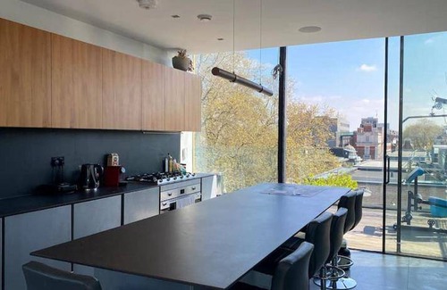Shoreditch Apartment | 160 m² Apartment ∙ 3 bedrooms ∙ 6 guests