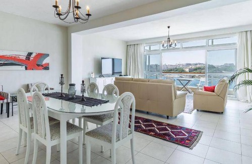 Madliena Apartment | 160 m² Apartment ∙ 3 bedrooms ∙ 6 guests