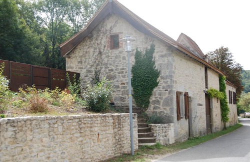 Saint-Martin-de-Vers House | 160 m² Gîte ∙ 3 bedrooms ∙ 6 guests