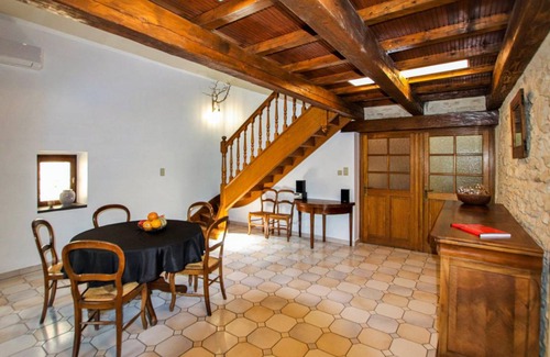 Bourg-Saint-Andeol House | 160 m² House ∙ 3 bedrooms ∙ 6 guests