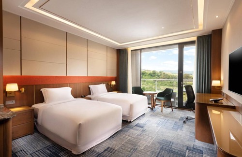 Clark Freeport Hotel | 160 m² Hotel ∙ 2 bedrooms ∙ 127 guests