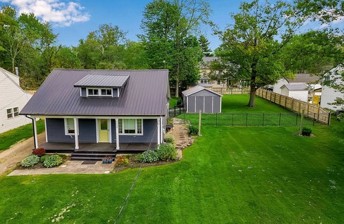 Lake Erie Beach House | 160 m² House ∙ 4 bedrooms ∙ 7 guests