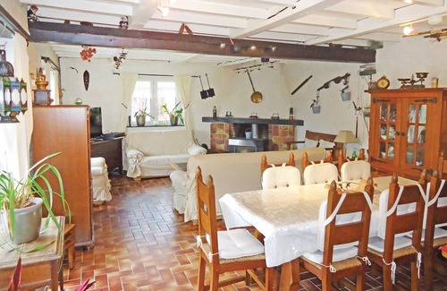 Neucy House | 160 m² House ∙ 2 bedrooms ∙ 4 guests